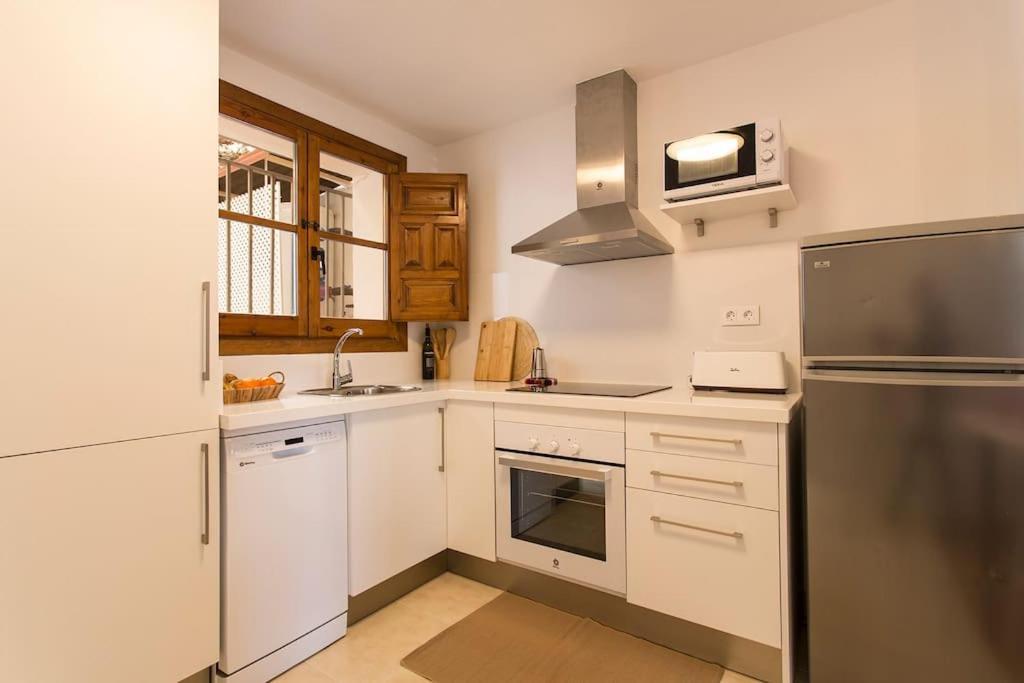 Willa Casa Tipica Del Albaicin Con Interior De Diseno Grenada Zewnętrze zdjęcie